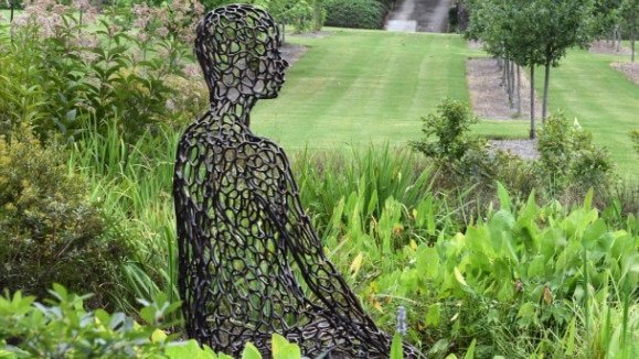 3D art in garden